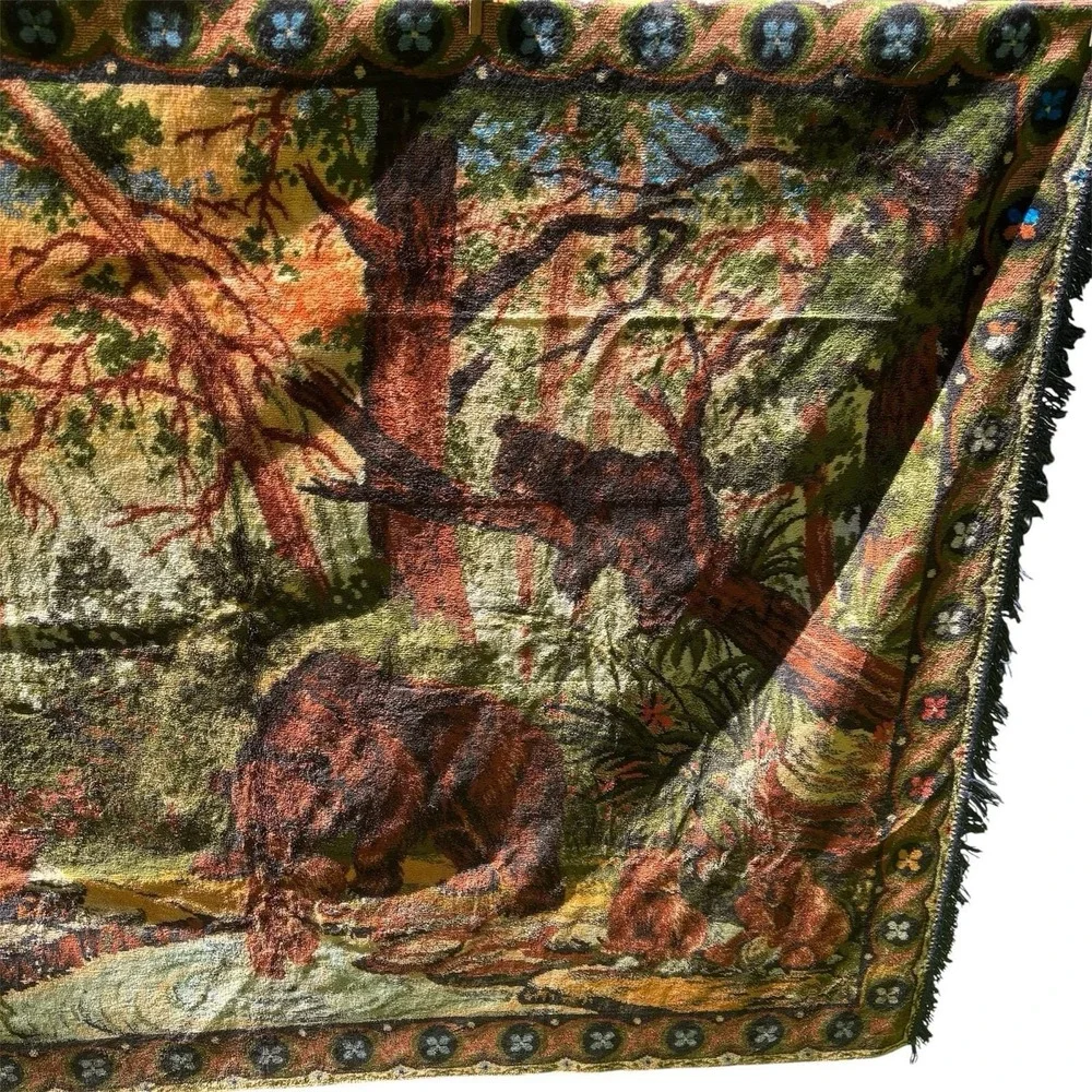 Vintage Bear Tapestry Rug Wall Hanging Cabin Rustic Camp Decor 45 X 63 Colorful